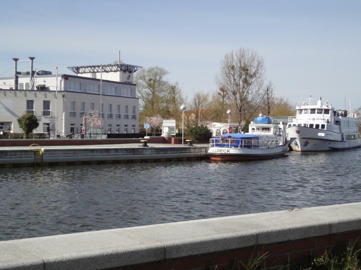 Fewo "Hafenblick" Ueckermünde Esterno foto