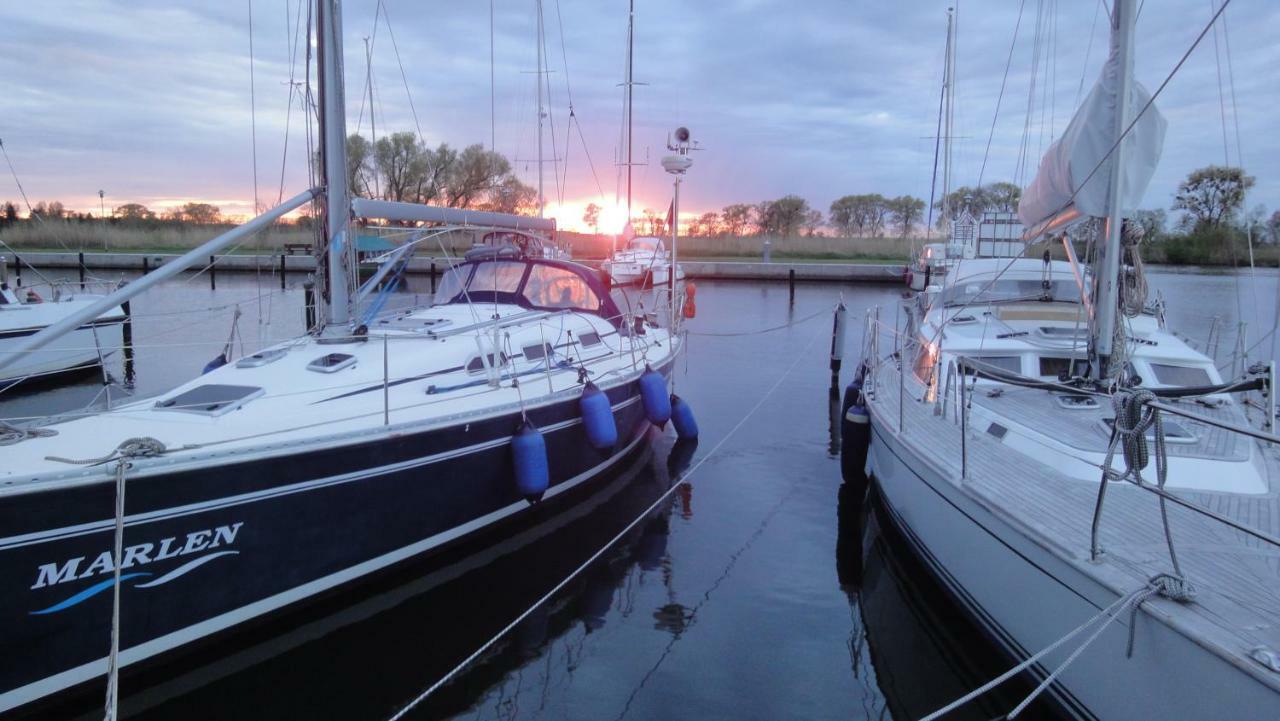Fewo "Hafenblick" Ueckermünde Esterno foto