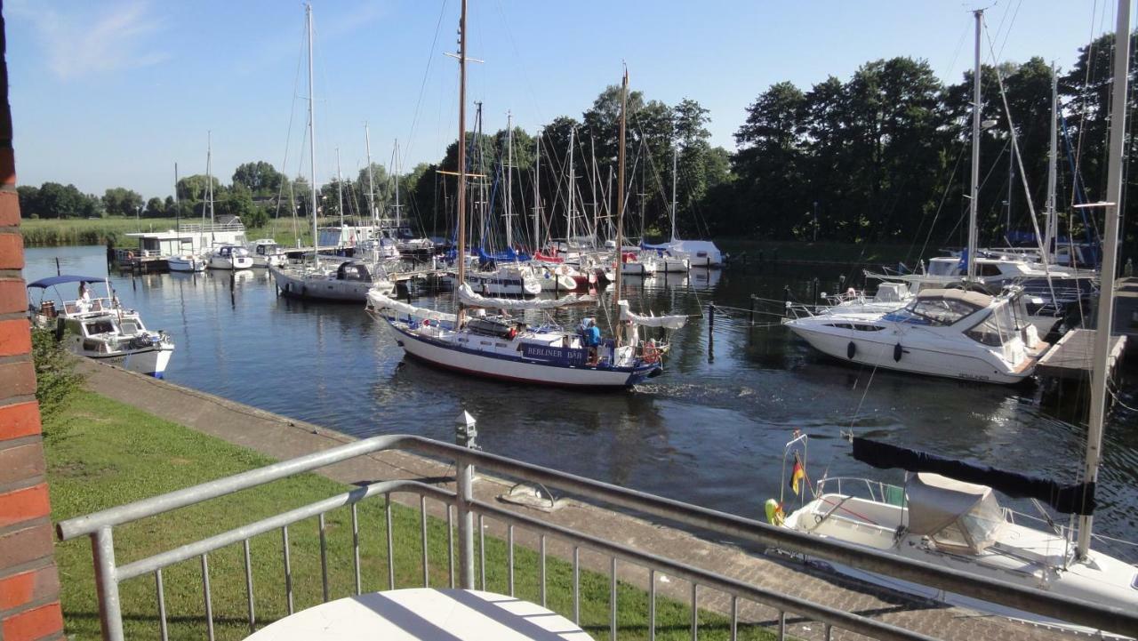 Fewo "Hafenblick" Ueckermünde Esterno foto